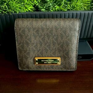 Michael Kors Women’s Wallet